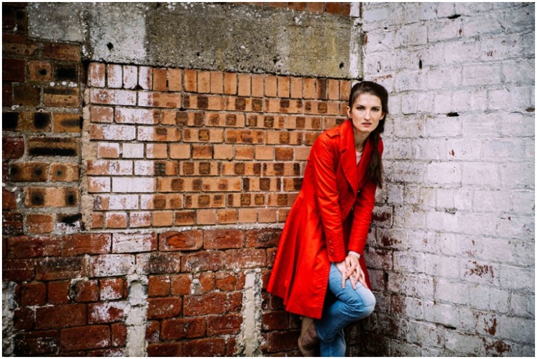 female model urban, natural light portrait image