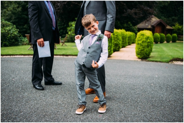 groom and his groomsmen