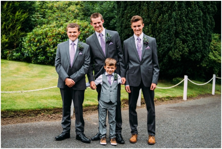 groom and his groomsmen