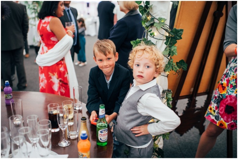 kids at a wedding