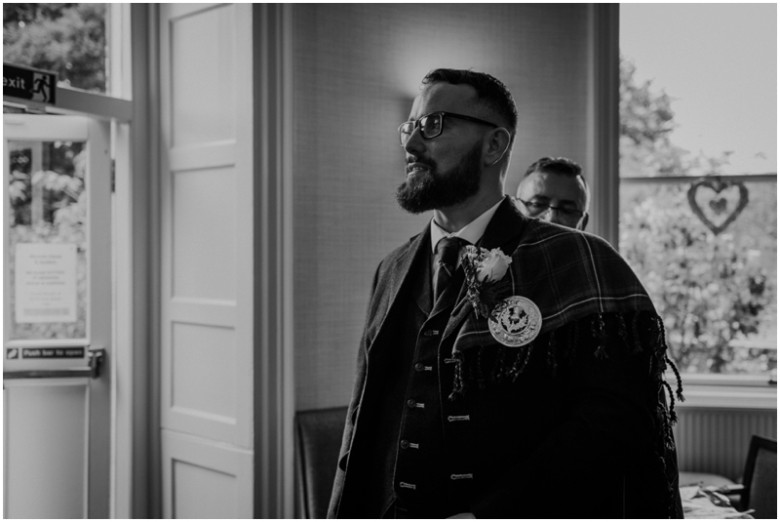 groom and his groomsmen