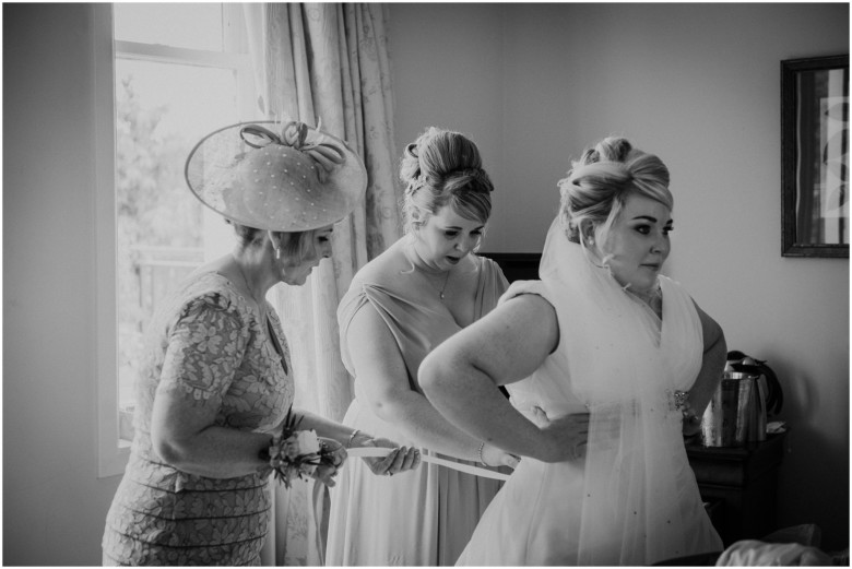 bride getting ready