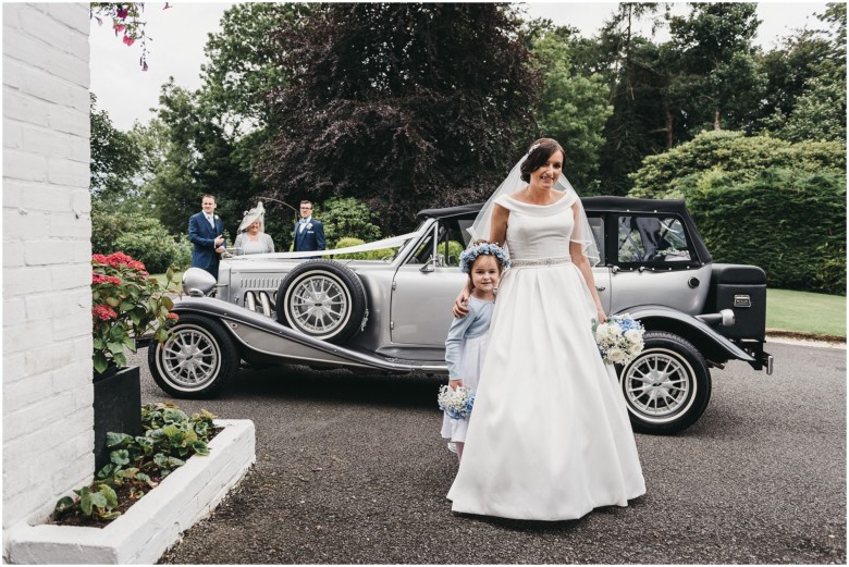 bride and her flower girl