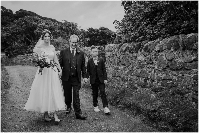 bride arriving for her wedding