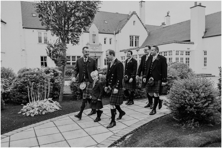 groom and his groomsmen