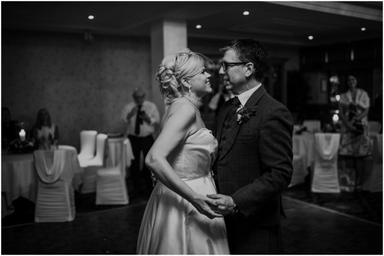 bride and groom first dance