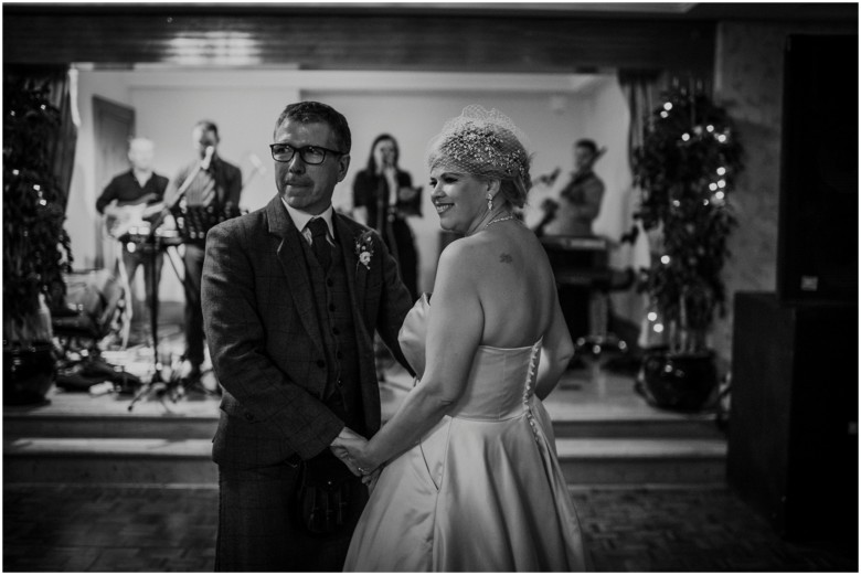 bride and groom first dance