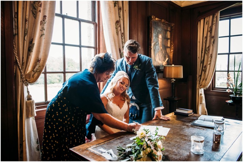 bride and groom wedding ceremony