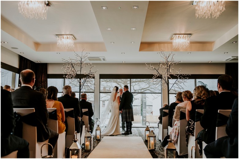 bride and groom wedding ceremony