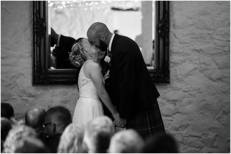 bride and groom wedding ceremony