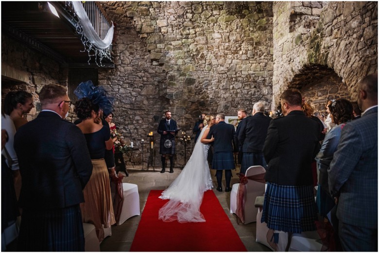 bride and groom wedding ceremony