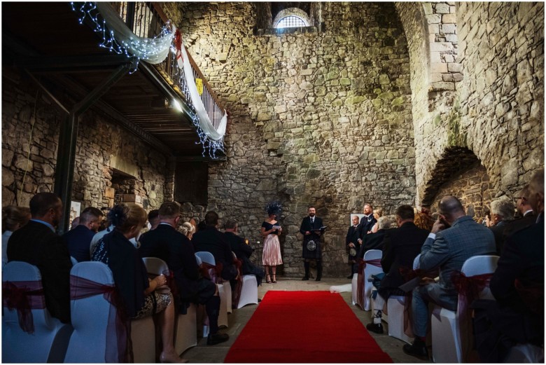 bride and groom wedding ceremony